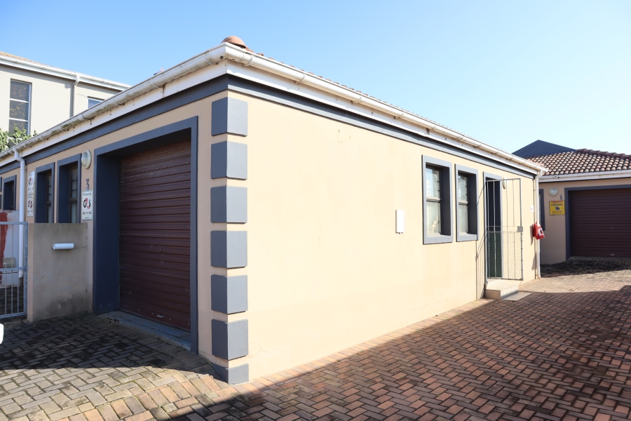 2 Bedroom Property for Sale in C Place Eastern Cape